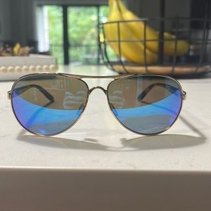 Blue polarized Oakley sunglasses